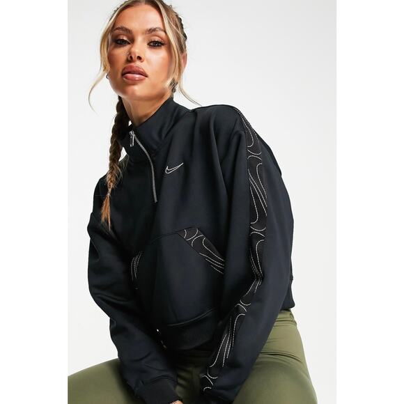 Nike Training Therma-FIT  cropped half zip sweatshirt in black women Sz Med NWT - Picture 2 of 7